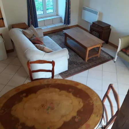 Roses Holiday home Sarceaux